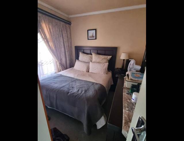 2 BEDROOM HOUSE FOR SALE IN SOSHANGUVE B